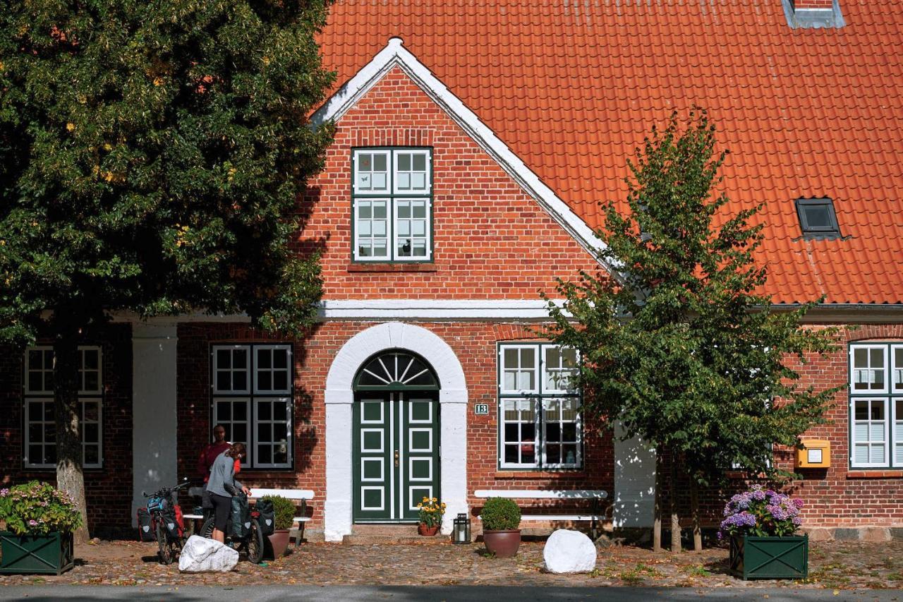 Hotel Ole Liese Panker Exteriör bild